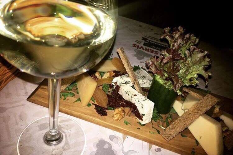 Bostanli Temiz Mandira Ana Sayfa Izmir Menu Fiyatlar Restoran Degerlendirmeleri Facebook